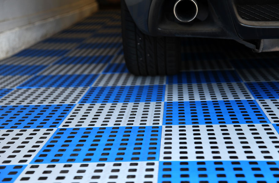 All About Garage Tiles: Transform your garage into your dream workspace, show room or man cave!