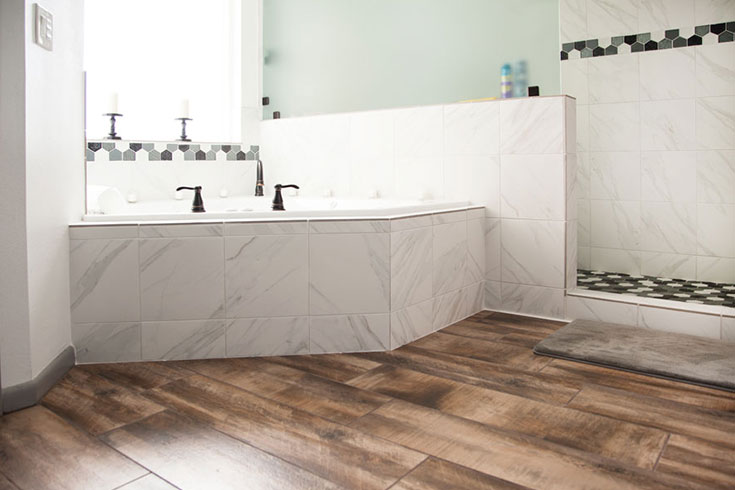Best Bathroom Flooring Options, Can You Put Laminate Flooring On Bathroom Walls