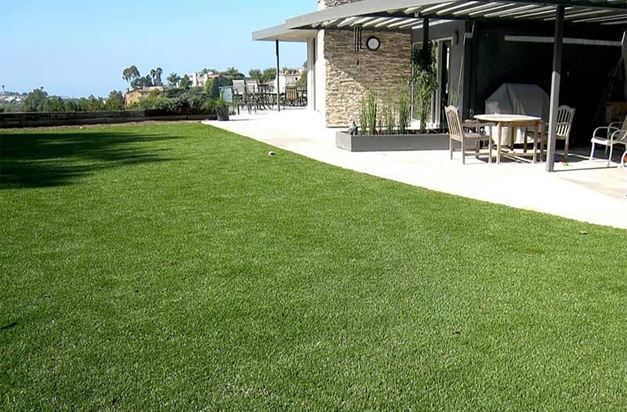Outdoor Flooring Options For Style And Comfort 10 Ideas 2022 - What Can I Put Over Grass To Make A Patio