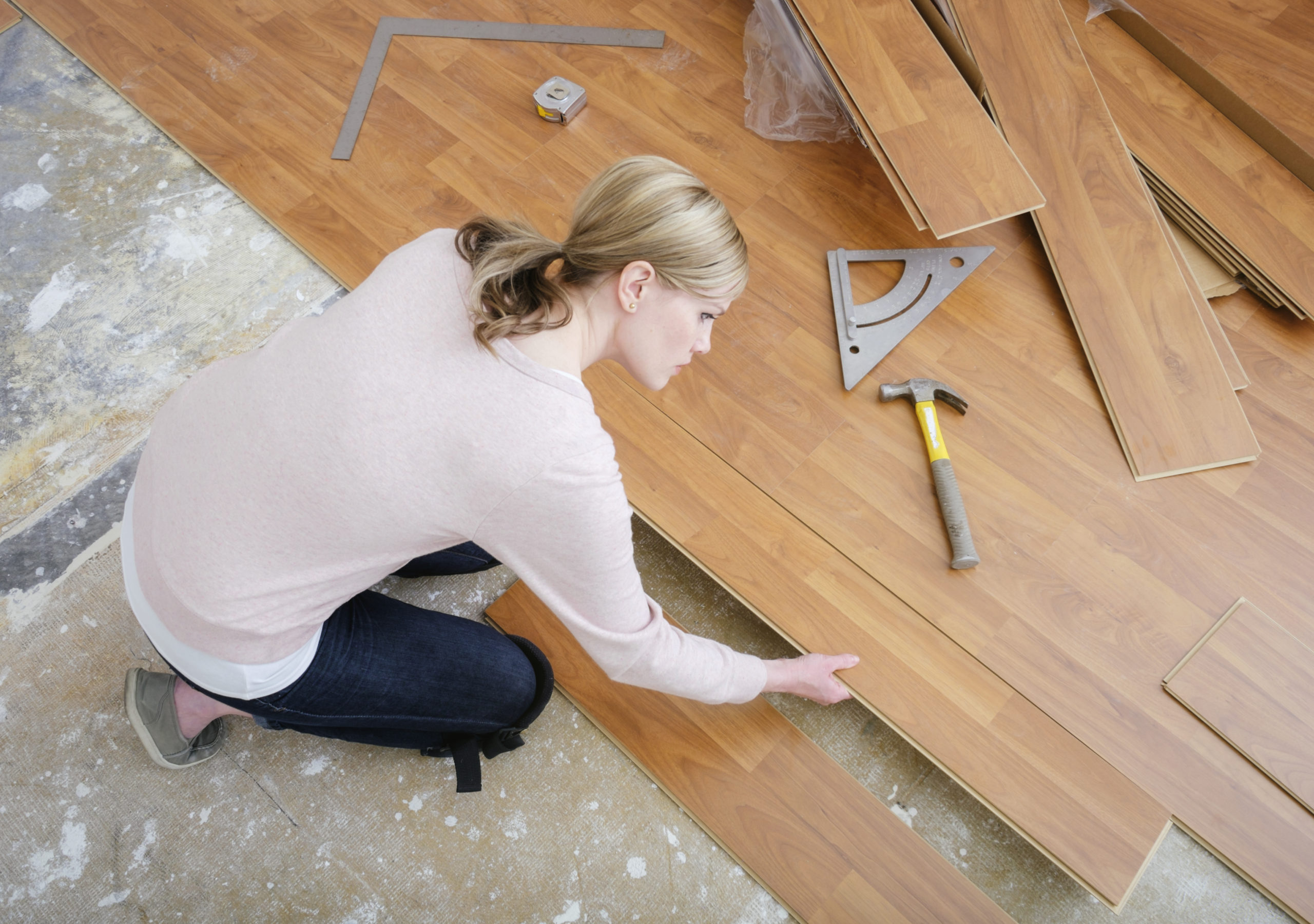 Easiest 5 Diy Flooring Solutions Learn, How Much Hardwood Flooring Can Be Installed In A Day