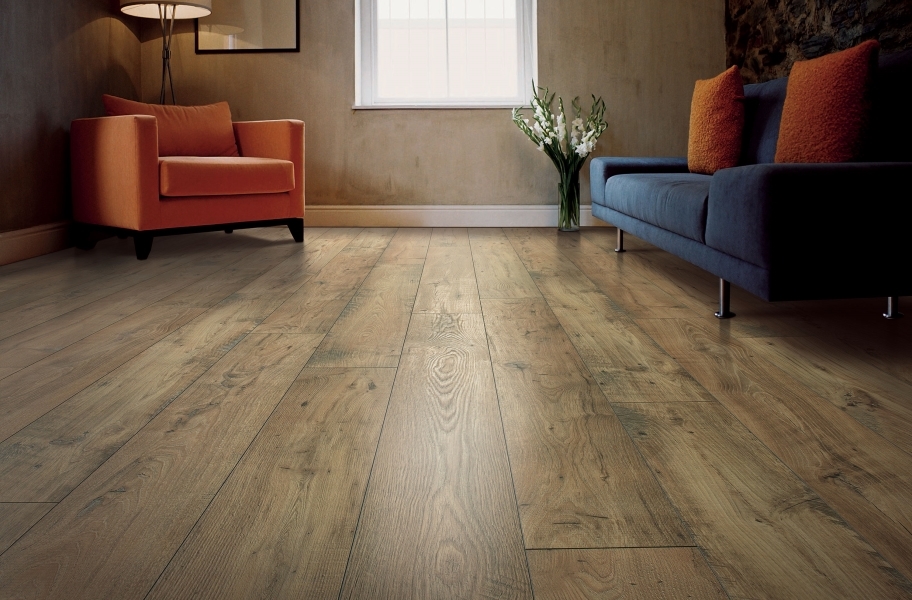 2022 Laminate Flooring Trends 10, Can You Use Latex Backed Rugs On Laminate Floors