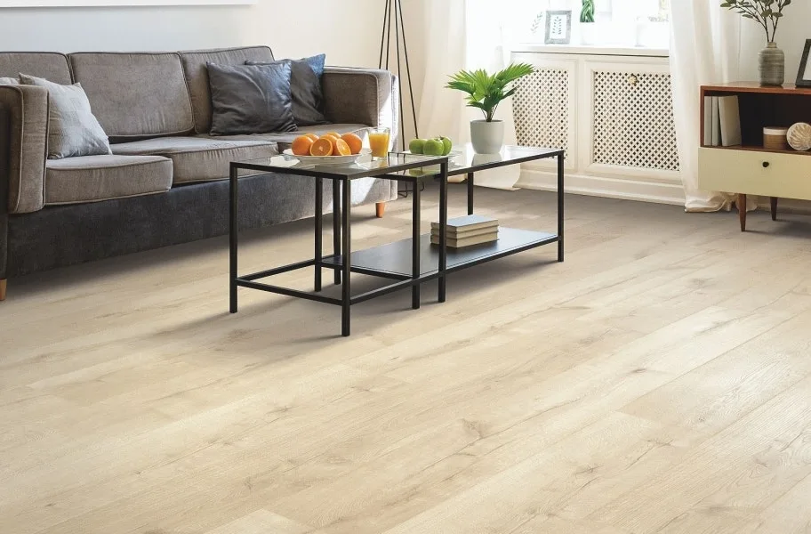 10mm Mohawk Castlebriar Waterproof Laminate