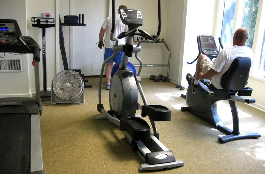 High Impact Flooring Buying Guide: Find the perfect floor for your toughest workouts.