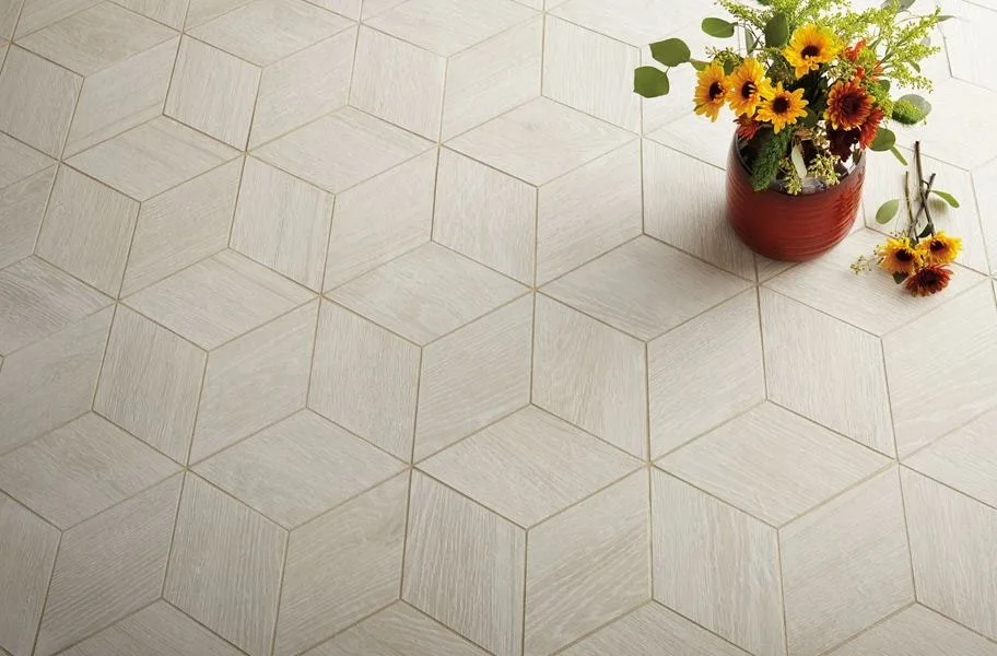 Dark grout with light mosaic tiles