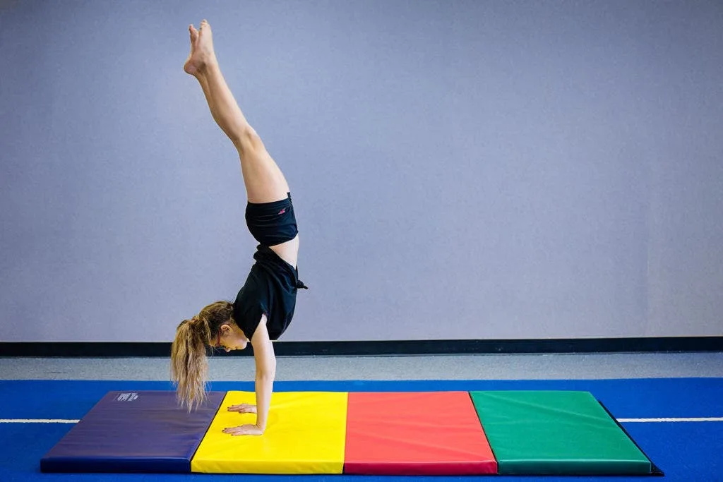 intermediate-gym-guide Looking for intermediate gymnastics mats? Check out our buying guide to find the best mats for your skill level. Practice with safety in mind.