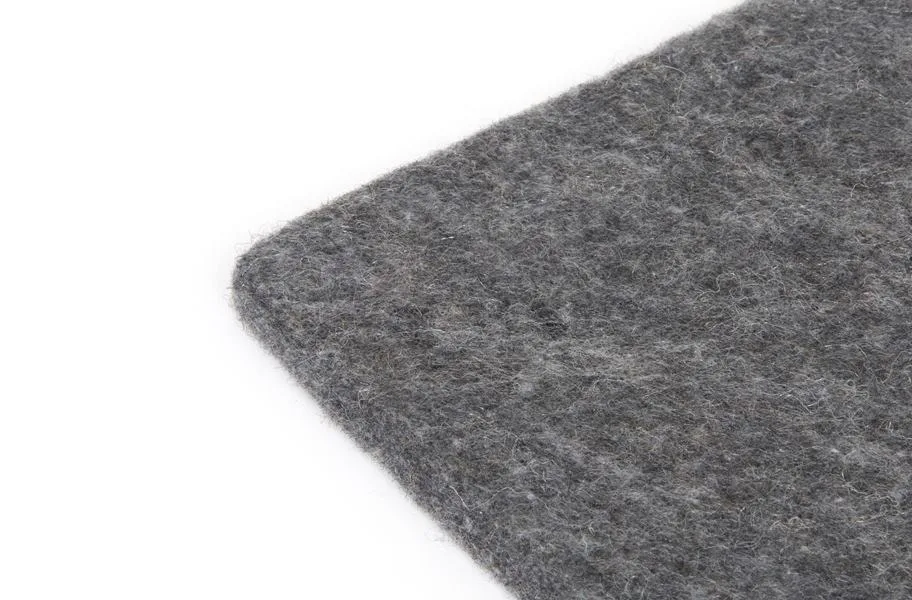 Recycled fiber carpet cushion