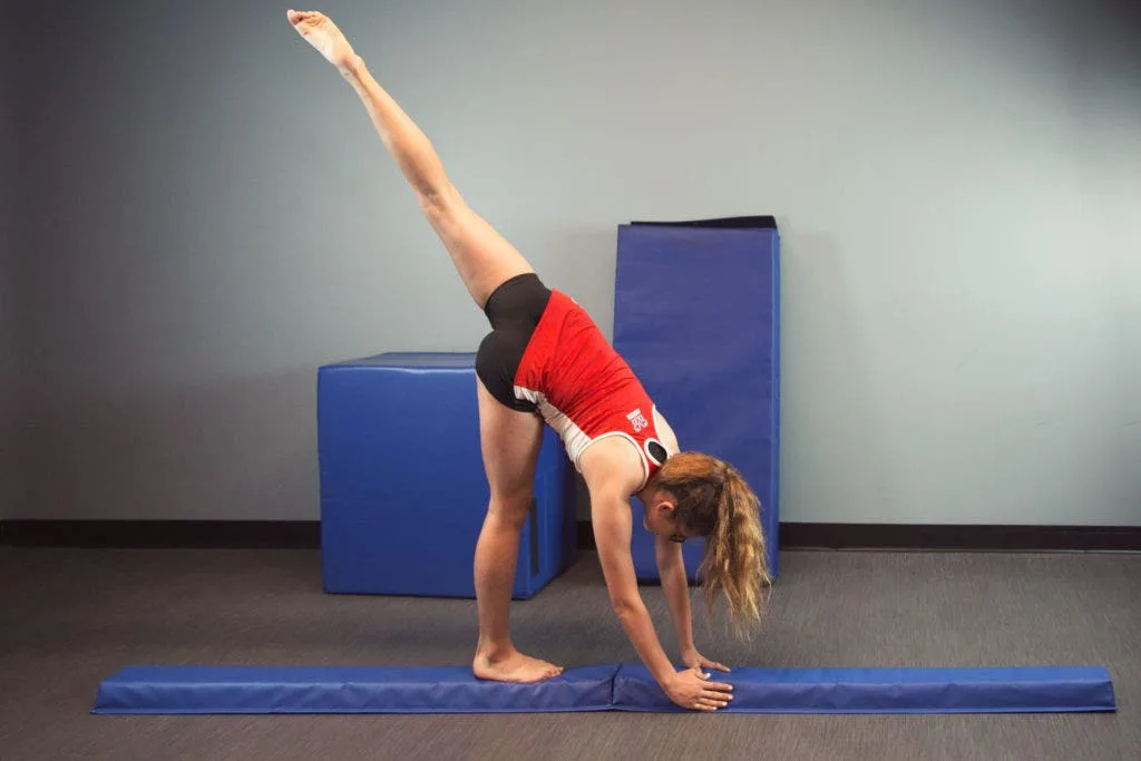 kids-mat-guide Looking for kids tumbling mats? Check out our buying guide to find the best mats for your skill level. Practice with safety in mind.