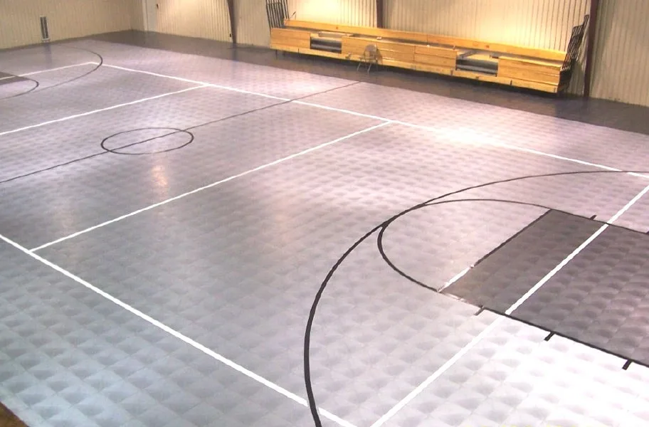 Court sports tiles in an indoor basketball court