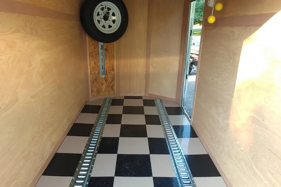 Nitro tiles trailer flooring