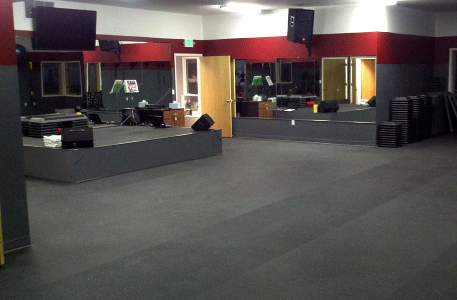 High Impact Flooring Buying Guide: Find the perfect floor for your toughest workouts.