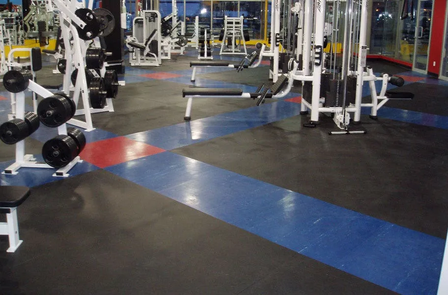 Gym, office, kitchen - rubber mats are the perfect floor surface for a variety of uses. Find the best rubber mat for your application with this all-inclusive rubber mats buying guide.