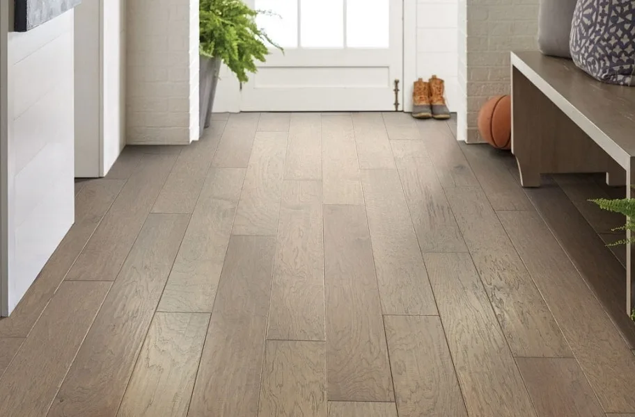 Engineered Wood Finishes: Shaw Riverstone Hickory Engineered Wood