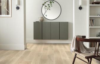 Wood & Laminate Flooring