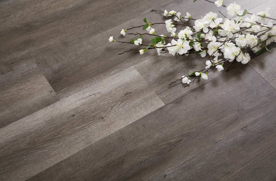 wood-look waterproof vinyl flooring