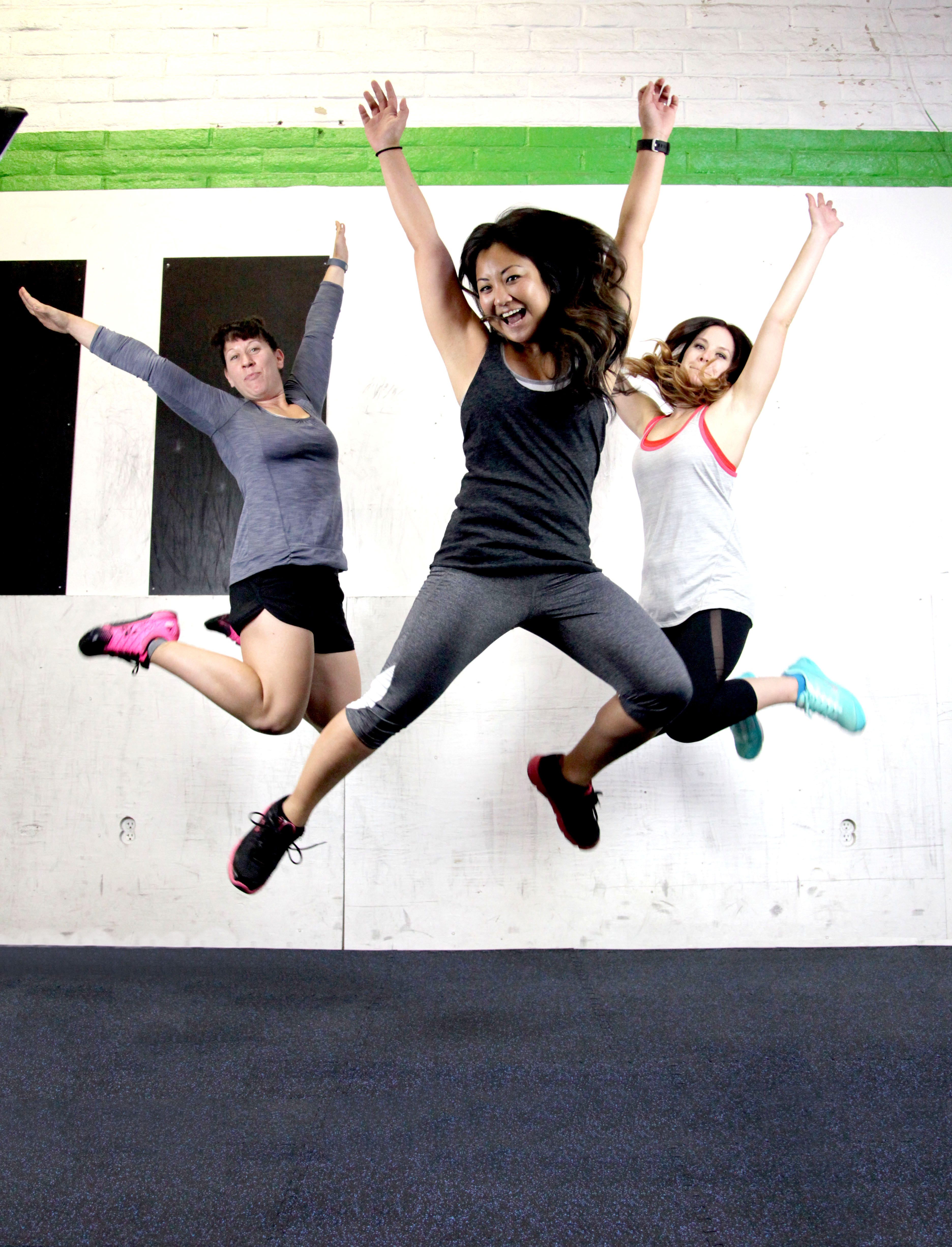 10 Bodyweight Exercises for Your Home Gym {or anywhere!} - Set yourself up for success by adding these 10 bodyweight exercises you can do anywhere. No equipment, no membership, no excuses. Get a full body workout with zero obstacles!
