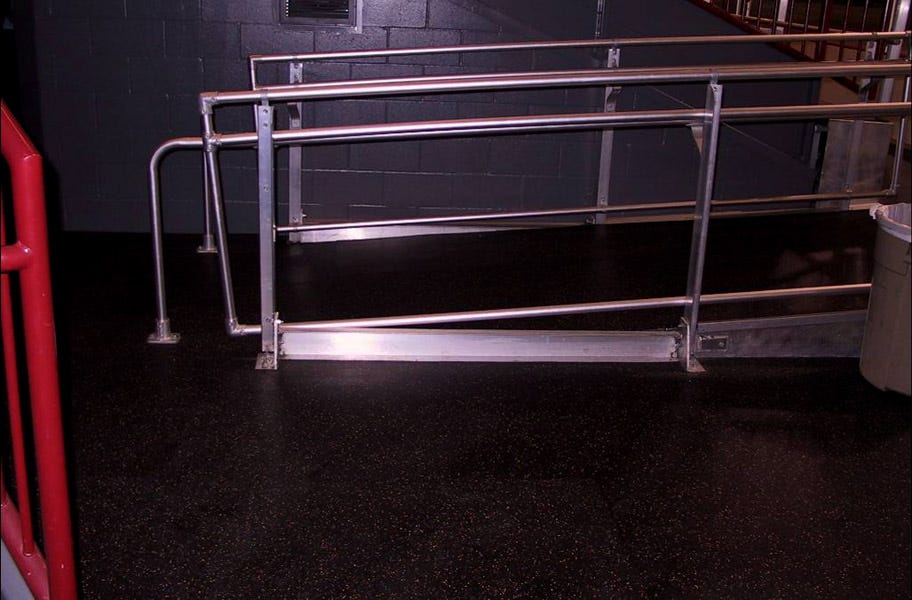 How to Choose Boat Flooring: Discover the best choices for your boat flooring needs