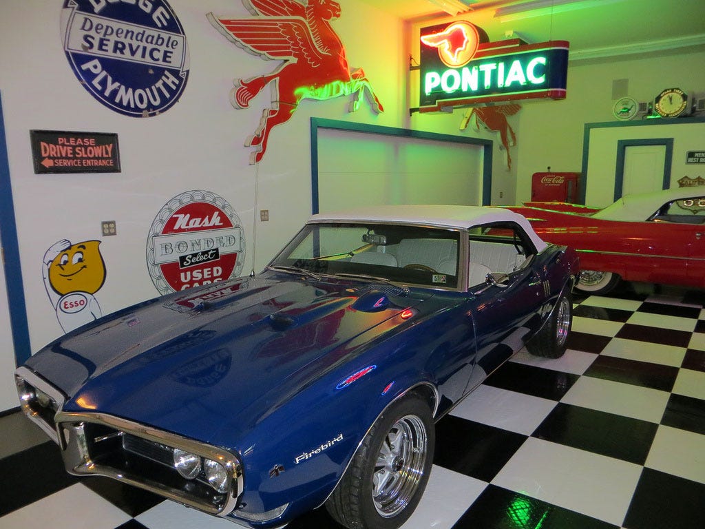 4 Ways to Beef Up Your Garage Decor: Take your garage to the next level with these 4 simple steps