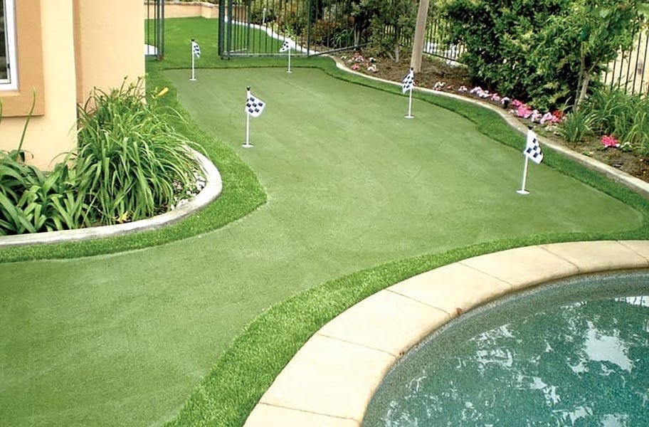 Flooring Inc. Putting Green Guide: Premium Putting Green Turf Rolls