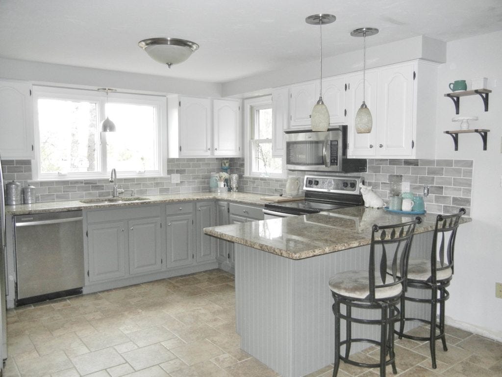 white farmhouse kitchens