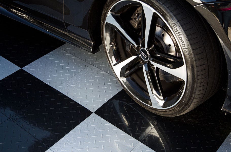nitro tiles in black and white