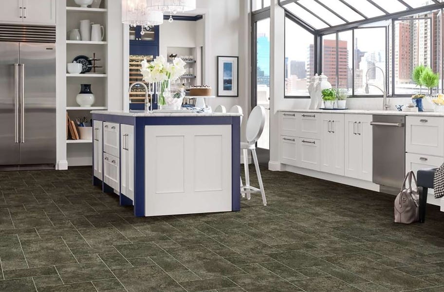 Shaw Great Plains 12' wide Vinyl Sheet