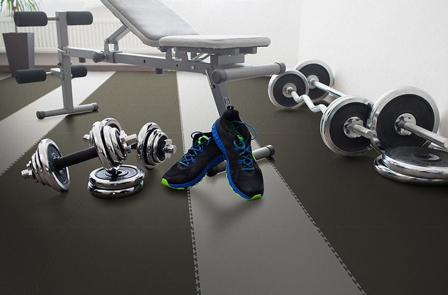 gym flex tiles in a commercial fitness center