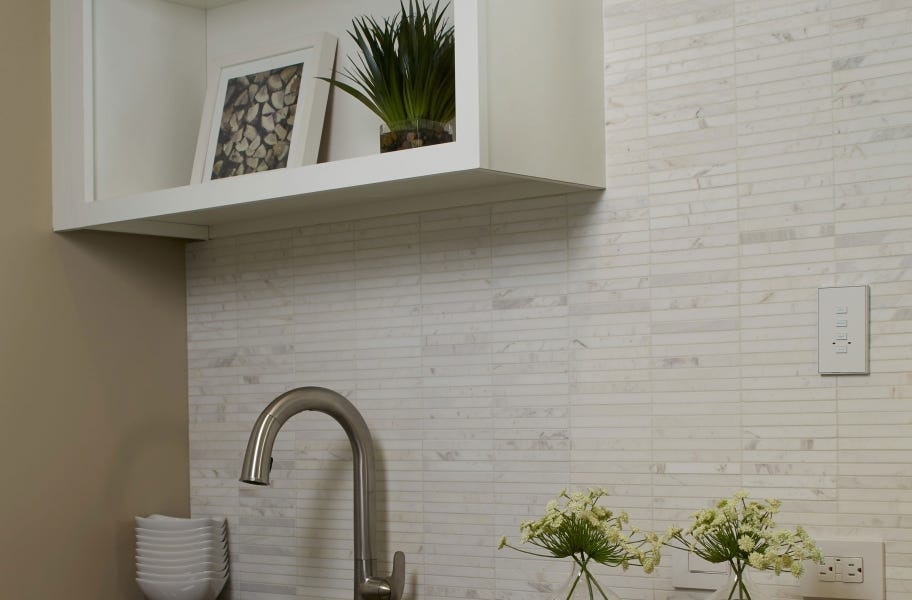 Marble-look kitchen backsplash tile