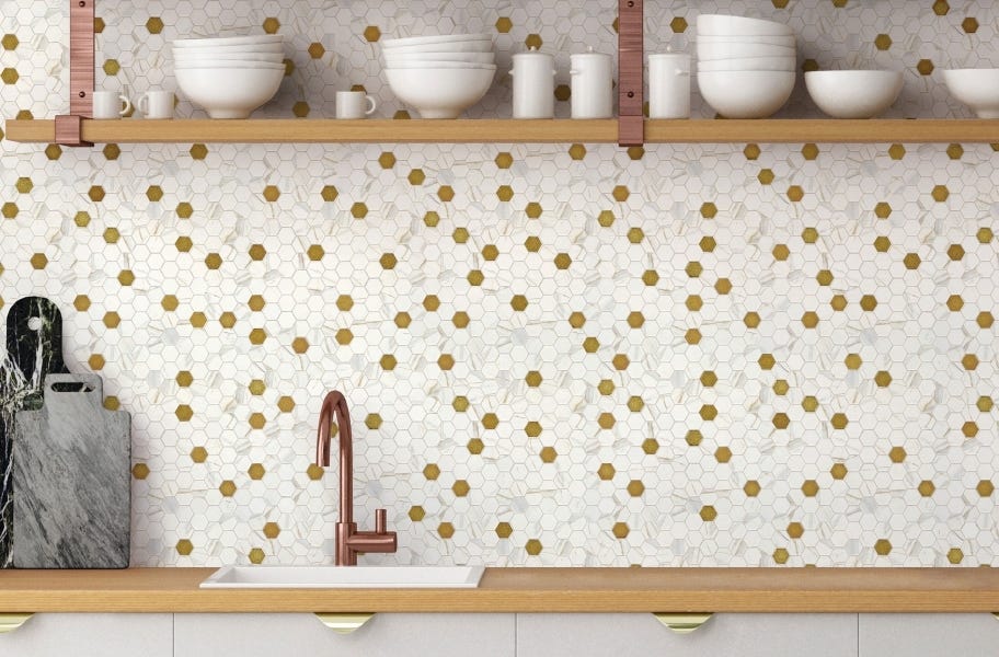 Tile backsplash trends: Light-colored mosaic tile