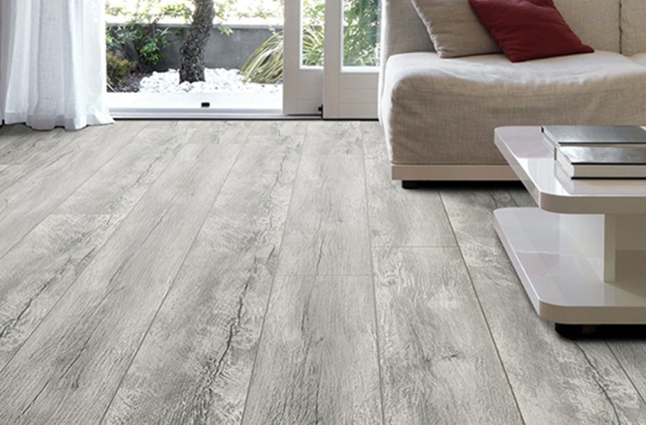 Laminate Flooring Trends: 12mm TimberCore Waterproof Laminate