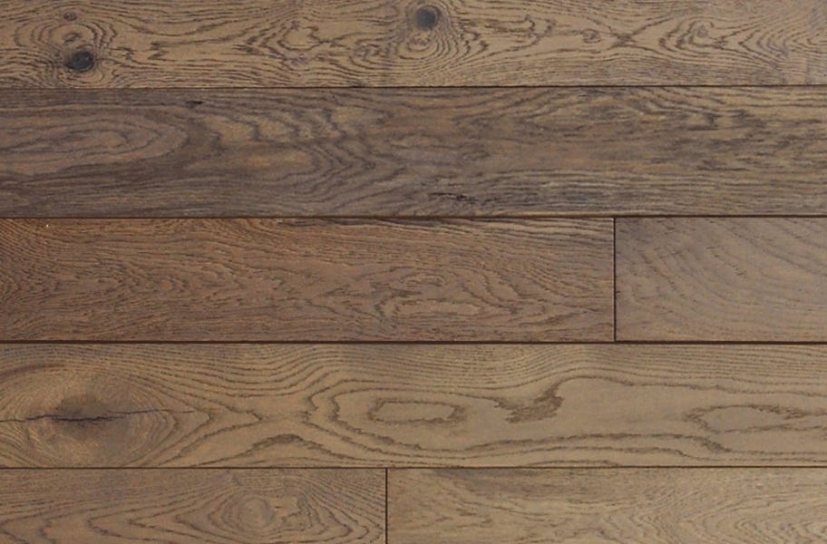 Wirebrushed bathroom flooring