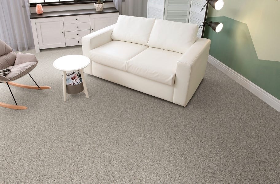 In a Snap Carpet Tile with Pad