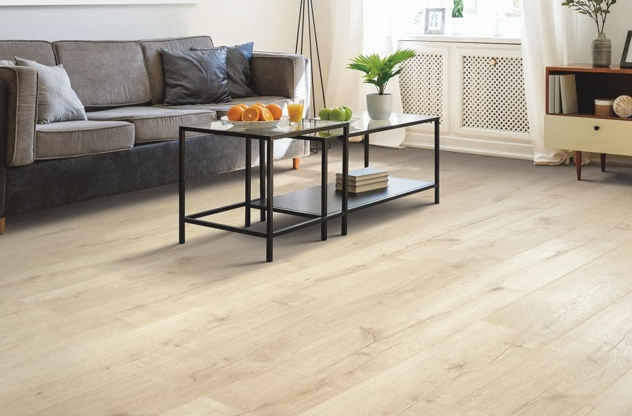 10mm Mohawk Castlebriar Waterproof Laminate