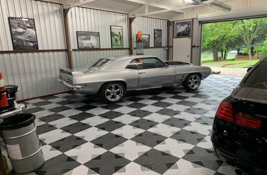 Hybrid-X Vented Diamond Garage Tiles