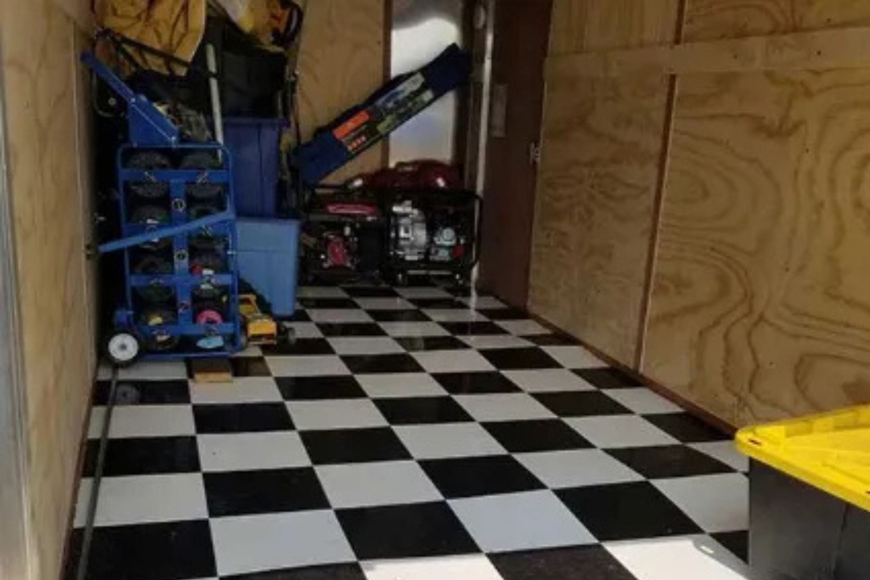 Nitro Garage Floor Tiles